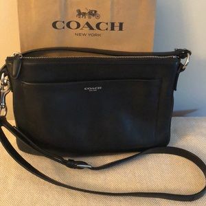 EUC-Coach Leather Crossbody Bag